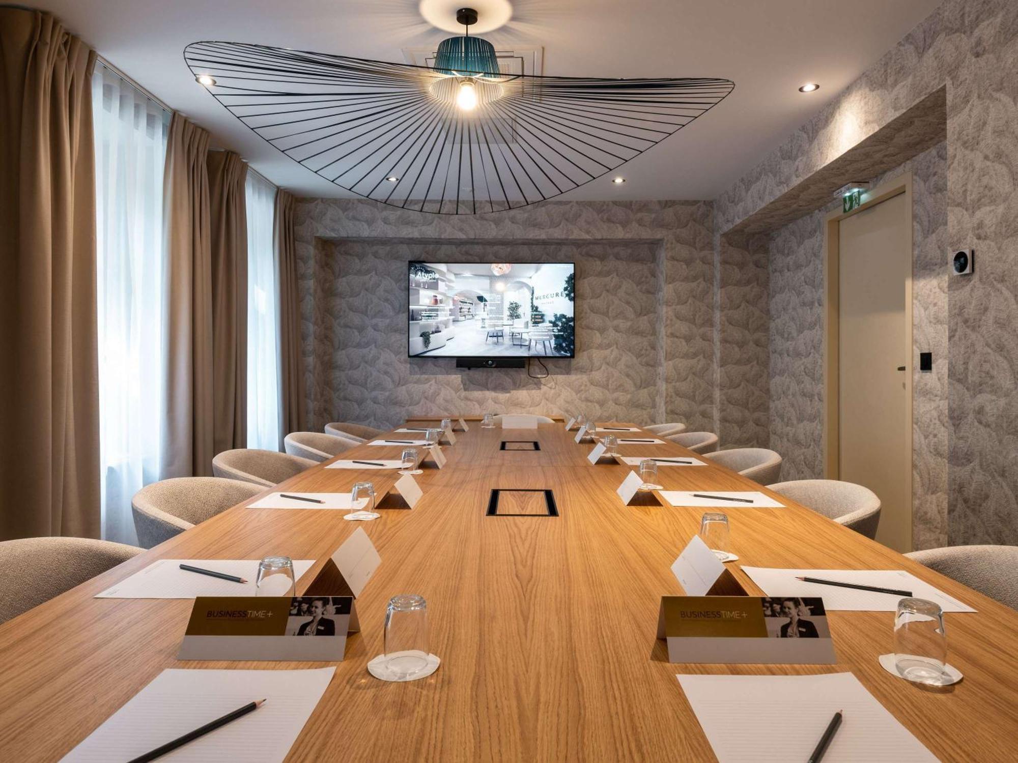Mercure Paris Ouest Saint Germain Buitenkant foto